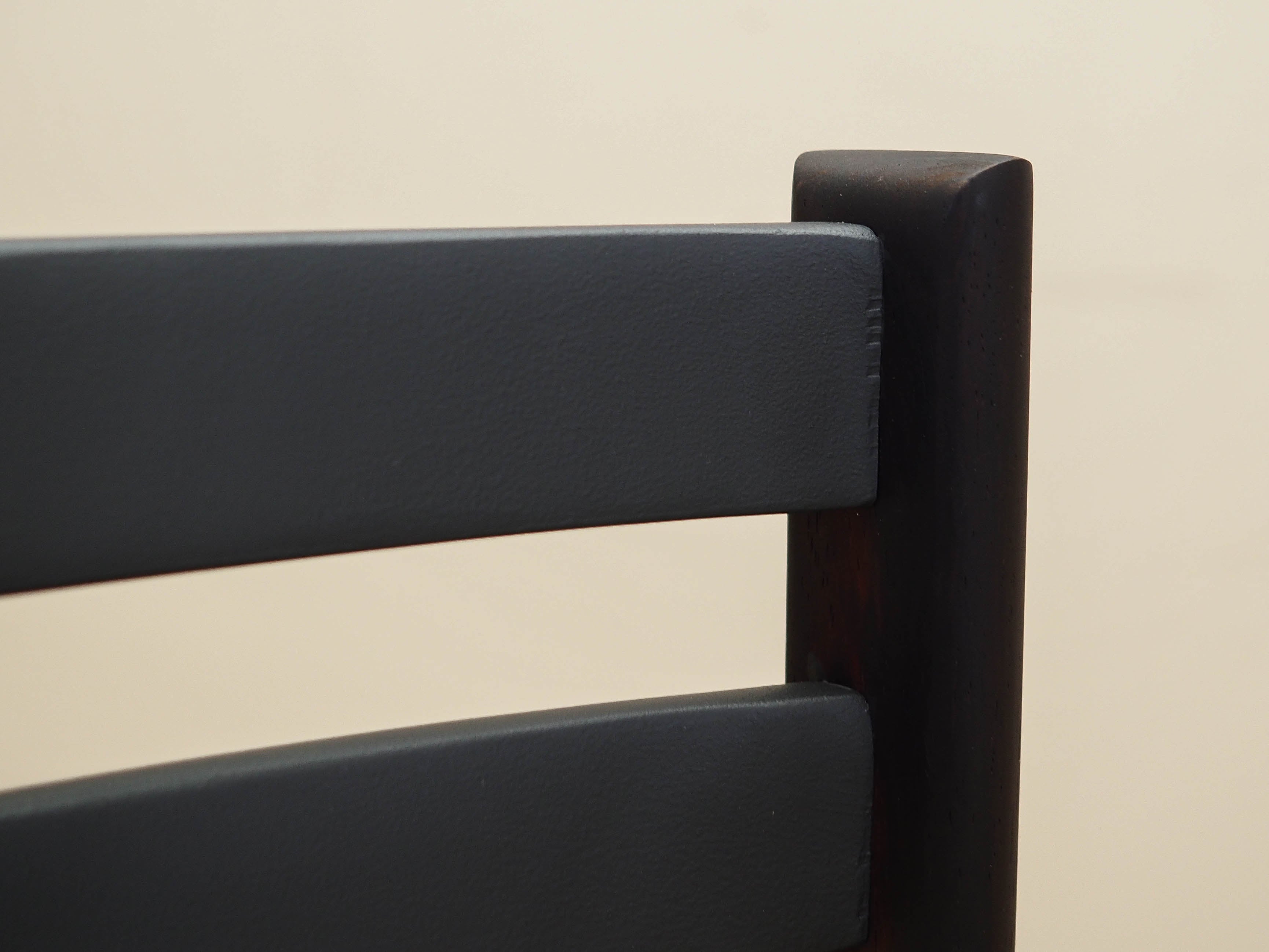 Set_of_2_Chairs,_Danish_Design,_Rosewood_Wood,_1970s,_Denmark