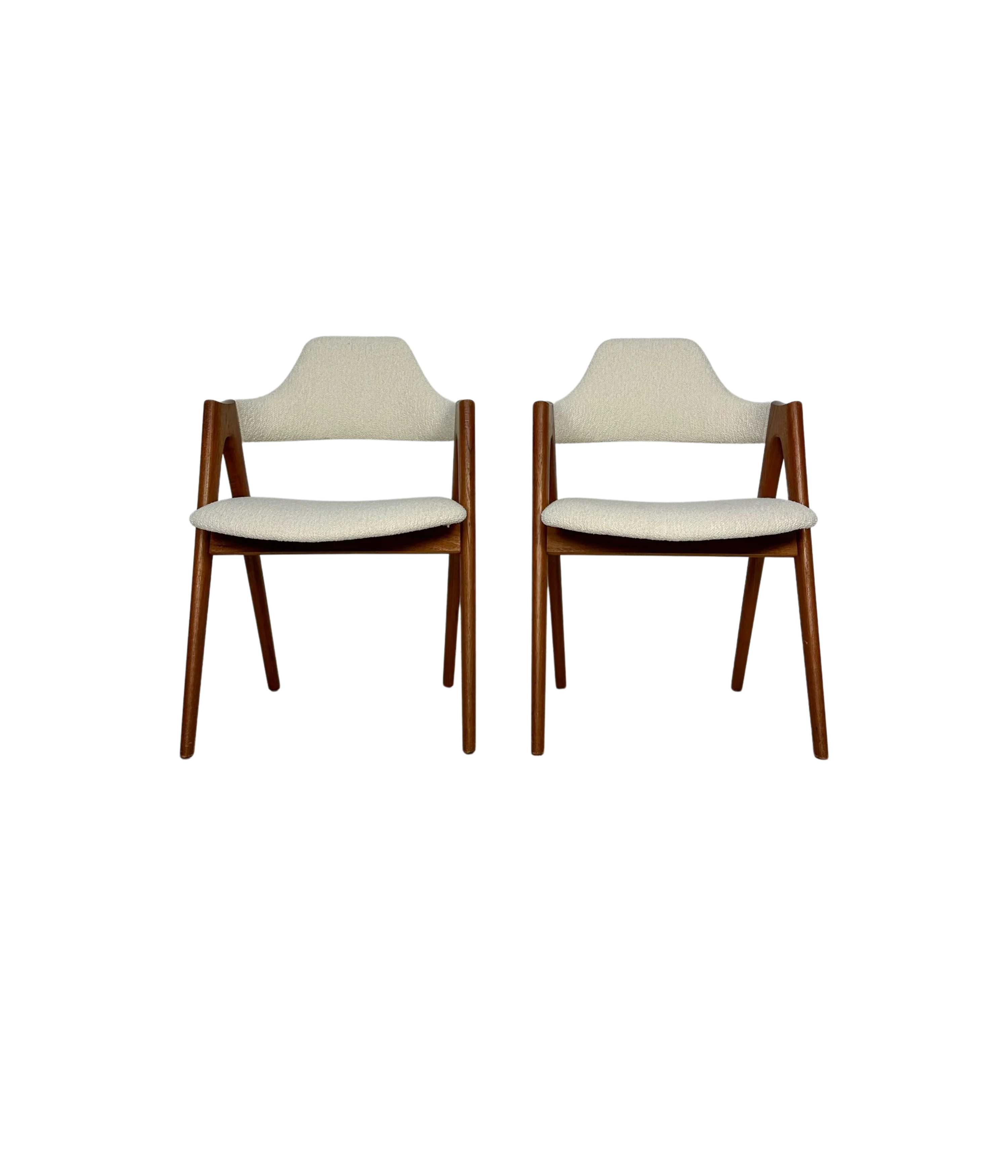 Set_of_2_Compass_Teak_Dining_Chairs_by_Kai_Kristiansen,_Cream-White_Bouclé_Upholstery,_Danish_Design,_1960s