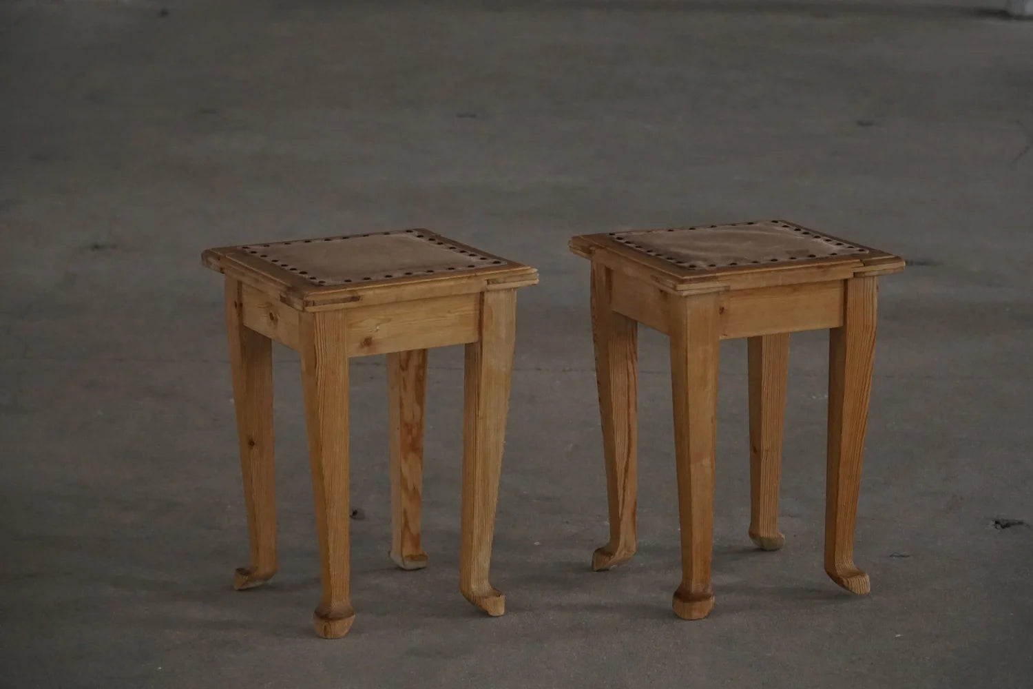 Set_of_2_Danish_Antique_Pine_Stools