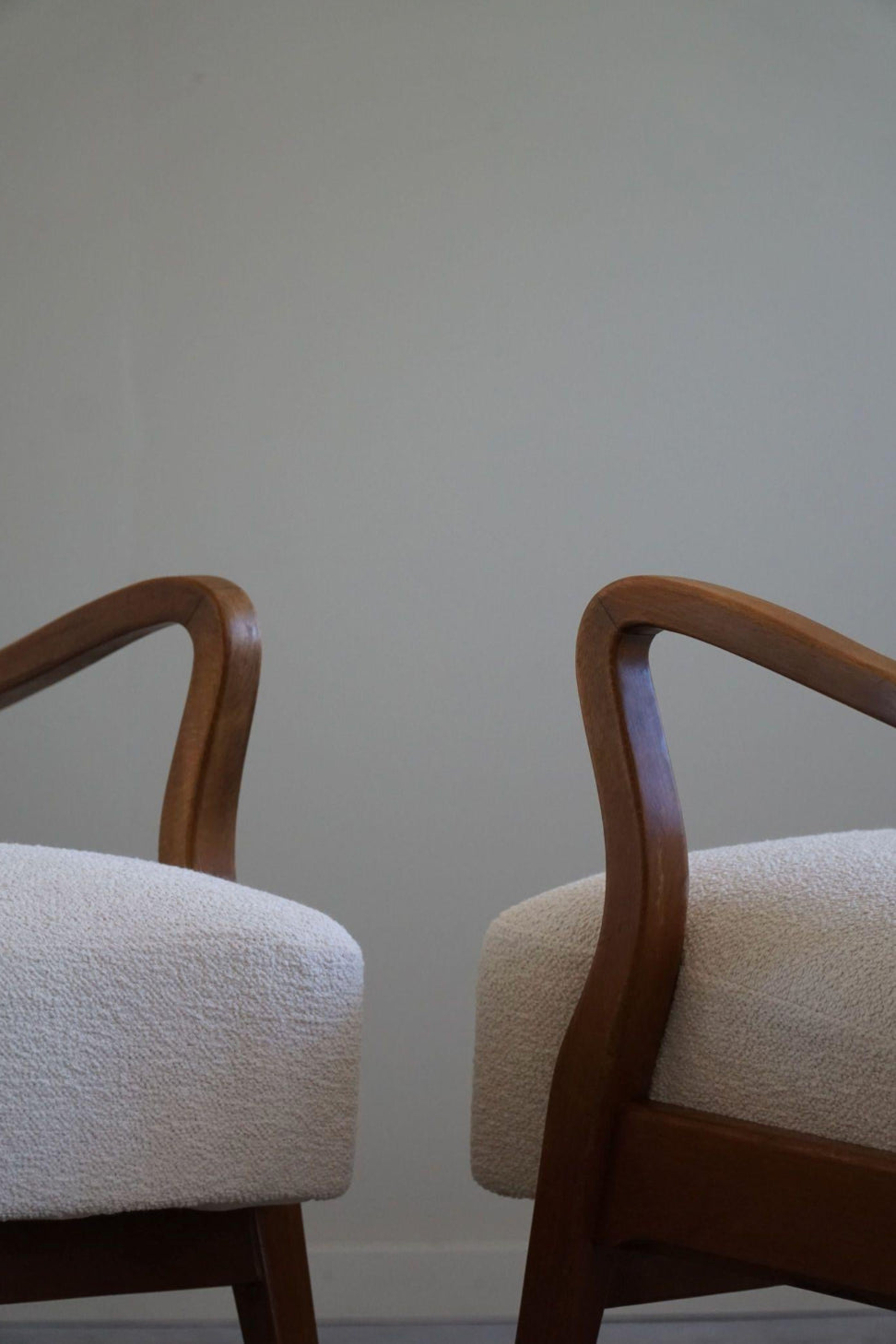 Set_of_2_Danish_Mid_Century_Modern_Lounge_Chairs_in_Bouclé_&_Beech,_1960s