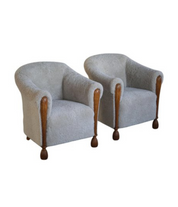 Set_of_2_Danish_Modern_Lounge_Chairs_in_Oak_&_Shearling_Lambswool,_1960s