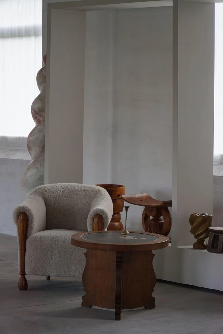 Set_of_2_Danish_Modern_Lounge_Chairs_in_Oak_&_Shearling_Lambswool,_1960s