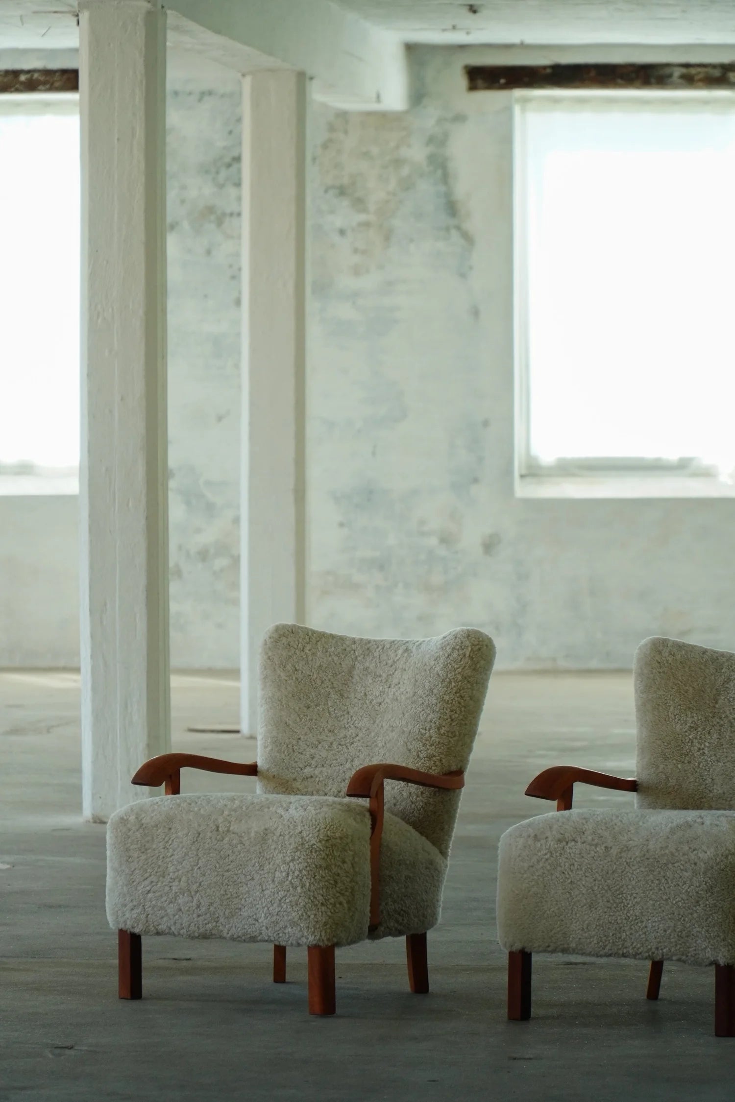 Set_of_2_Danish_Modern_Oak_Lounge_Chairs_with_Shearling_Lambswool,_Denmark,_1950s