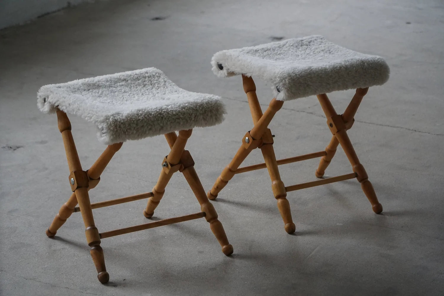 Set_of_2_Folding_Stools_with_Sheepskin_Upholstery,_Scandinavian_Rustic_Design