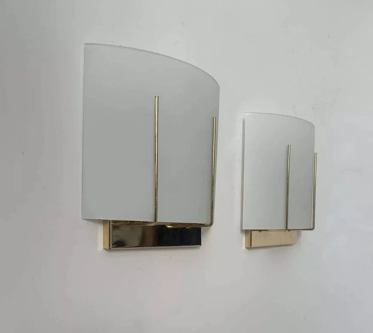 Set_of_2_Gilt_Brass_and_Frosted_Glass_Wall_Sconces,_Mid_Century_Modern,_France_1970s