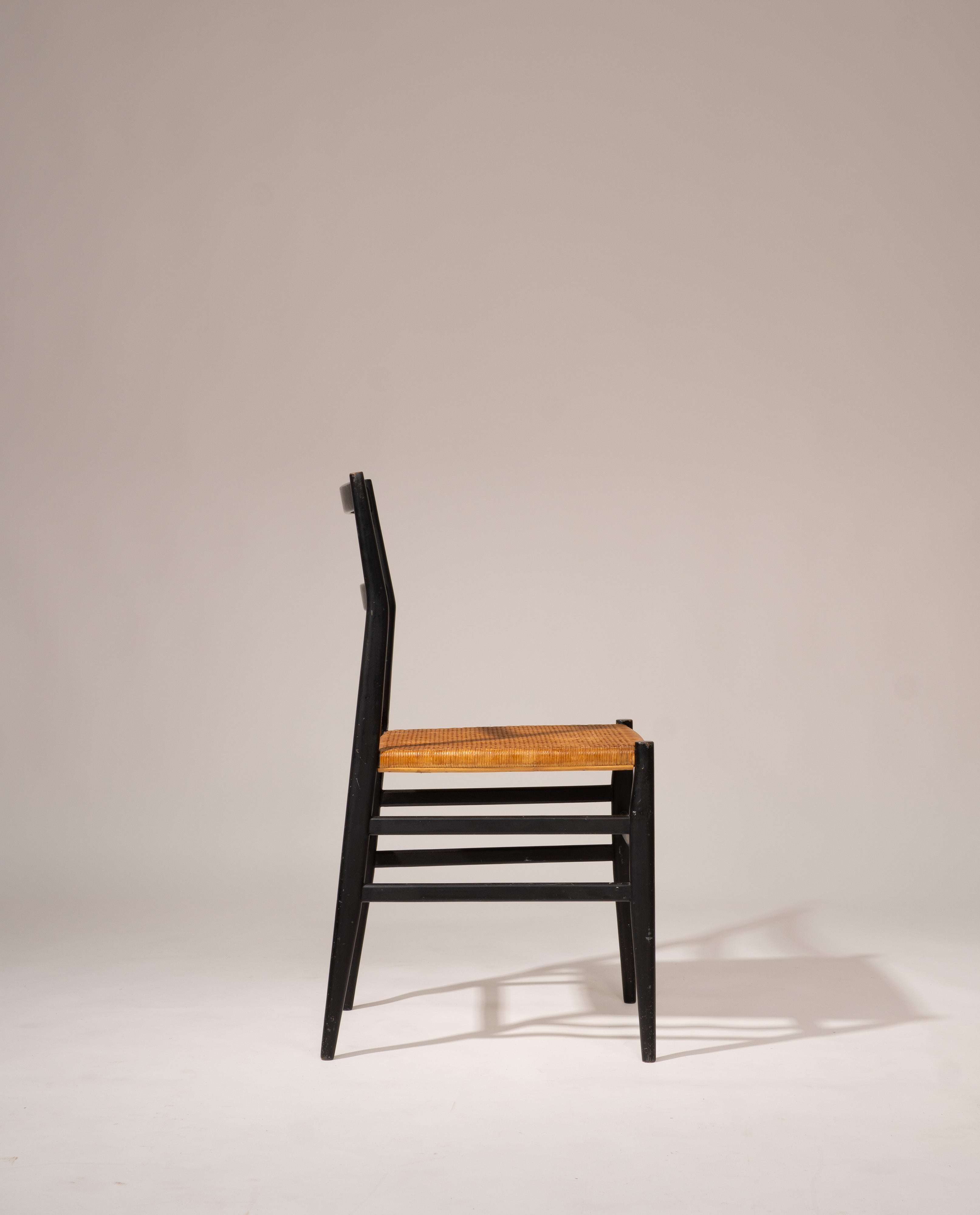 Set_of_2_Gio_Ponti_“Superleggera”_Chairs_for_Cassina,_Italy,_1957