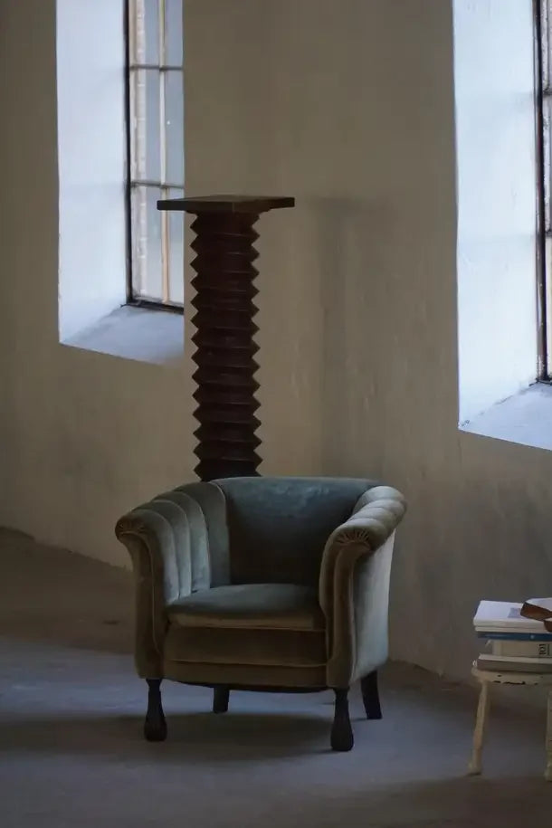 Set_of_2_‘Hell’_Lounge_Chairs_in_Green_Velvet