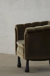 Set_of_2_‘Hell’_Lounge_Chairs_in_Green_Velvet