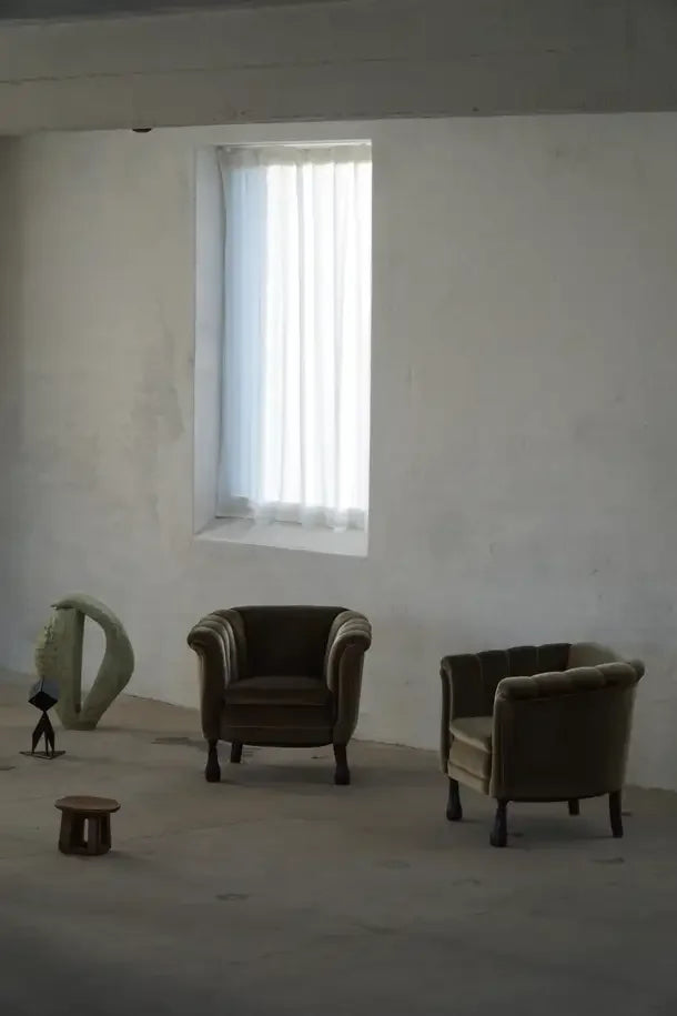 Set_of_2_‘Hell’_Lounge_Chairs_in_Green_Velvet