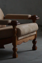 Set_of_2_Henning_Kjærnulf_Armchairs_in_Oak_and_Alcantara,_Danish_Modern_Design