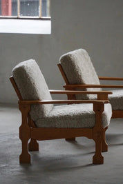 Set_of_2_Henning_Kjærnulf_Lounge_Chairs_in_Lambswool,_Danish_Modern_Design