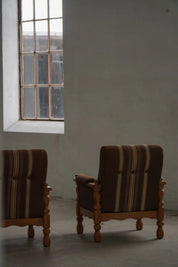 Set_of_2_Henning_Kjærnulf_Lounge_Chairs_in_Oak_and_Wool,_Danish_Modern_Design
