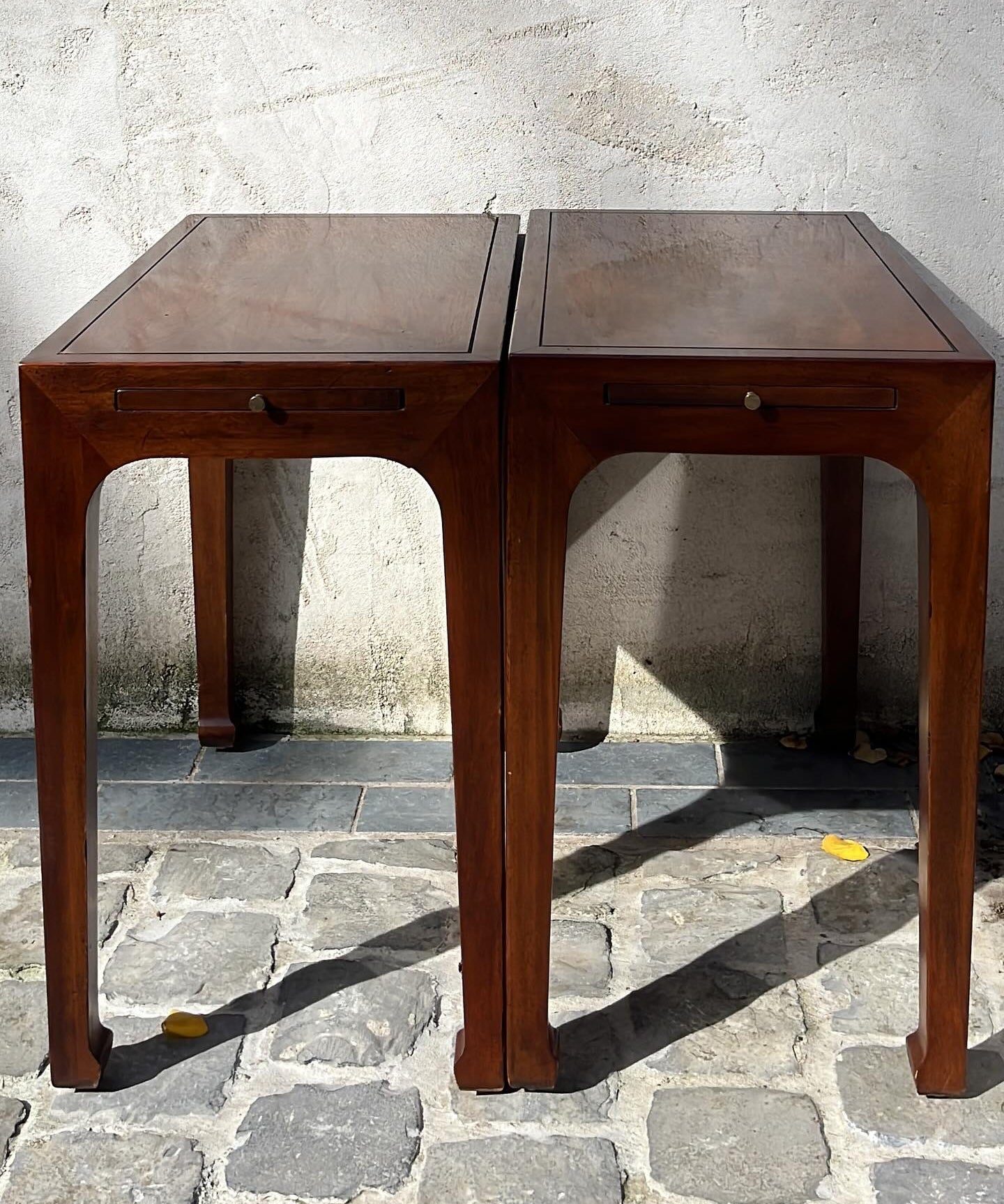Set_of_2_Henredon_Tables
