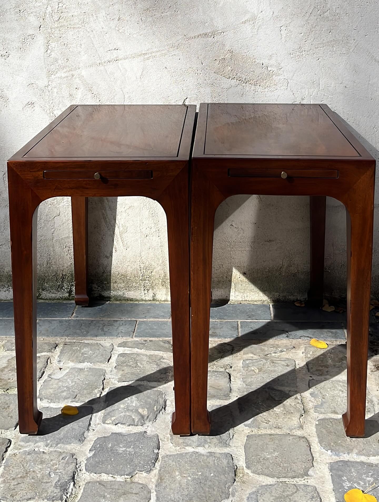 Set_of_2_Henredon_Tables