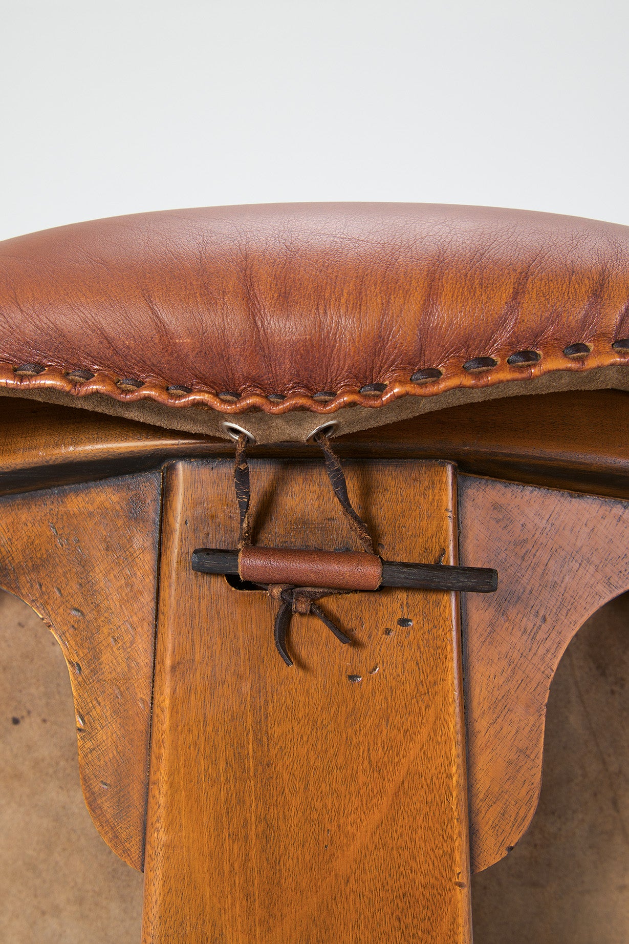 Set_of_2_Italian_Brutalist_lounge_chairs_by_Luciano_Frigerio