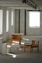 Set_of_2_Karin_Mobring_Armchairs_in_Pine_and_Leather,_Sweden_1970s