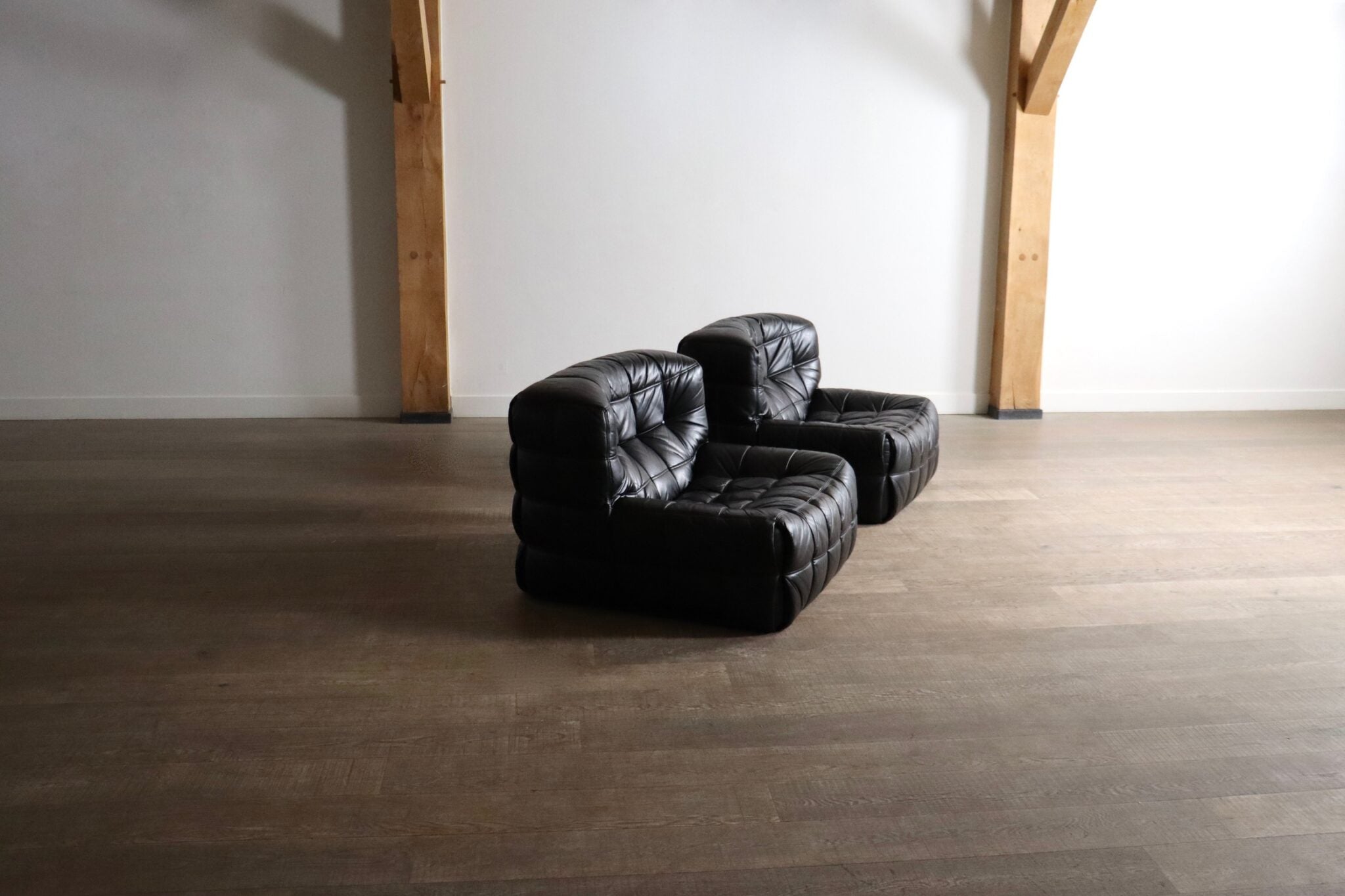 Set_of_2_Kashima_Lounge_Chairs_by_Michel_Ducaroy_for_Ligne_Roset,_Black_Leather,_1970s_French_Design