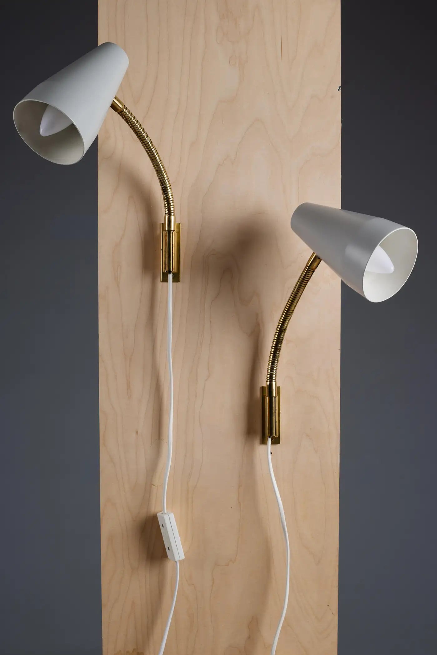 Set_of_2_Lisa_Johansson-Pape_Adjustable_Wall_Sconces_for_ORNO,_1960s,_Finland