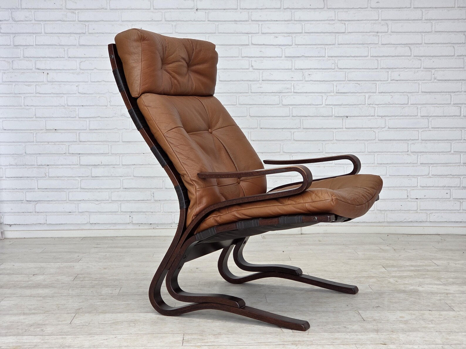 Set_of_2_Lounge_Chairs_by_Else_Poulsson_and_Footstool,_1970s_Norway