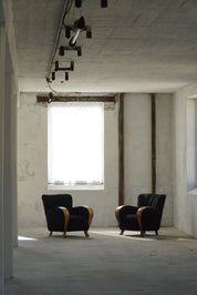 Set_of_2_Lounge_Chairs_from_1930s_Upholstered_in_Lambswool,_Art_Deco,_Swedish_Modern