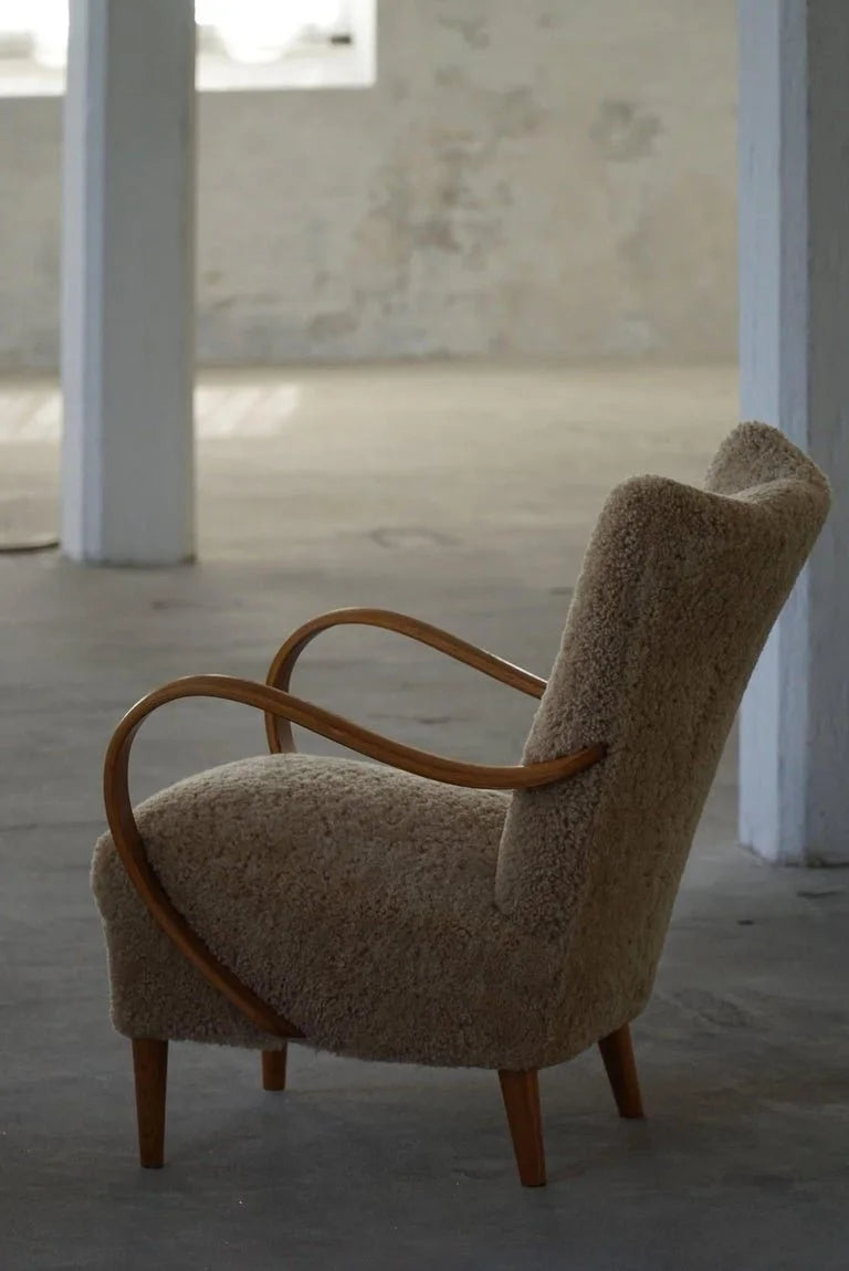 Set_of_2_Lounge_Chairs_in_Elm_&_Lambswool_in_Swedish_Mid_Century_Modern,_1960s