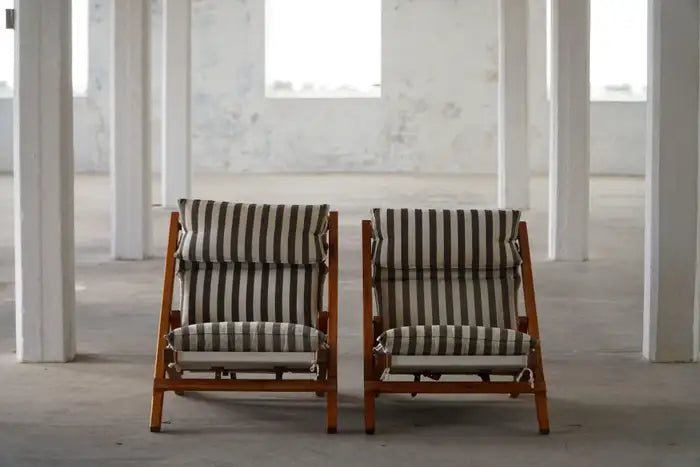 Set_of_2_Mid_Century_Lounge_or_Sun_Chairs_in_Pine_and_Striped_Cotton_Canvas,_Denmark,_1970s