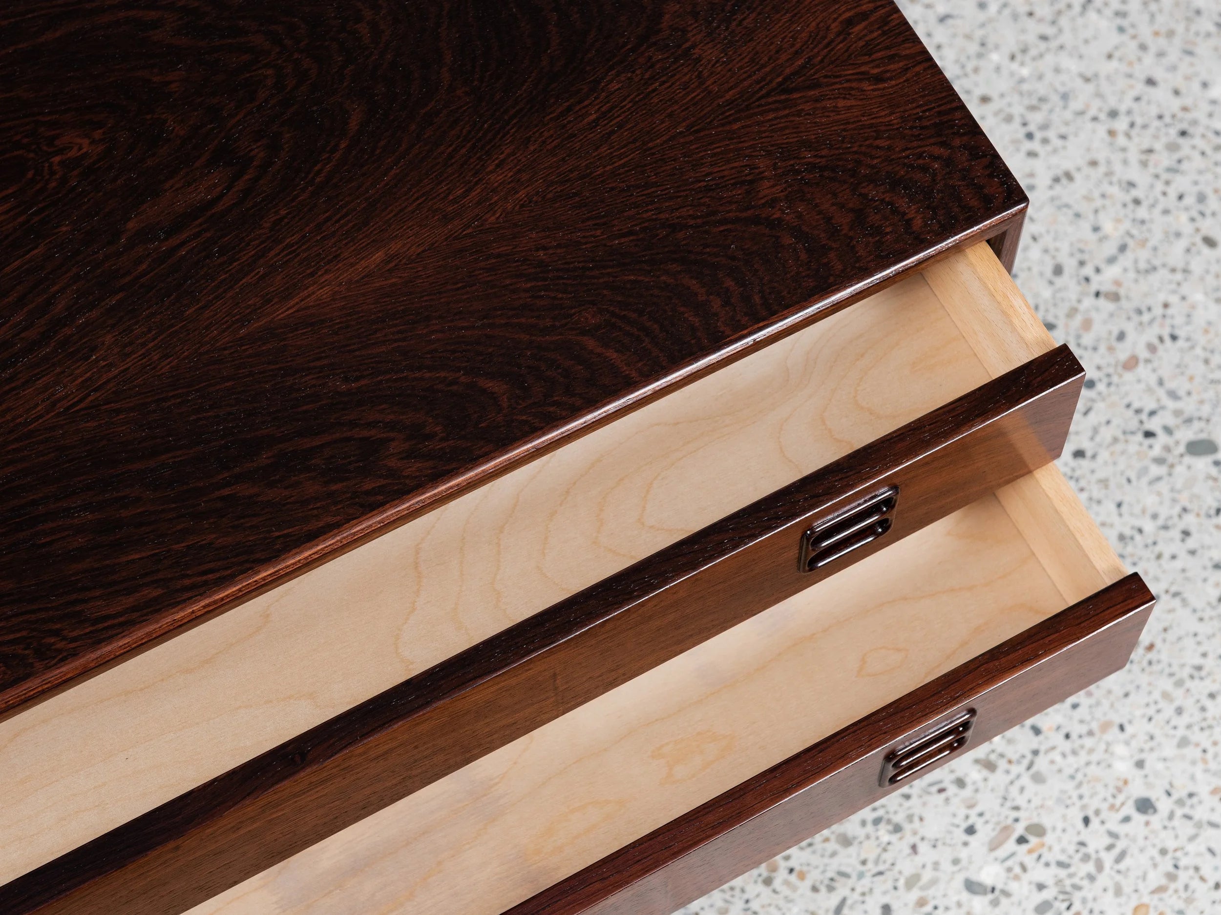 Set_of_2_Midcentury_chests_in_rosewood_1960s