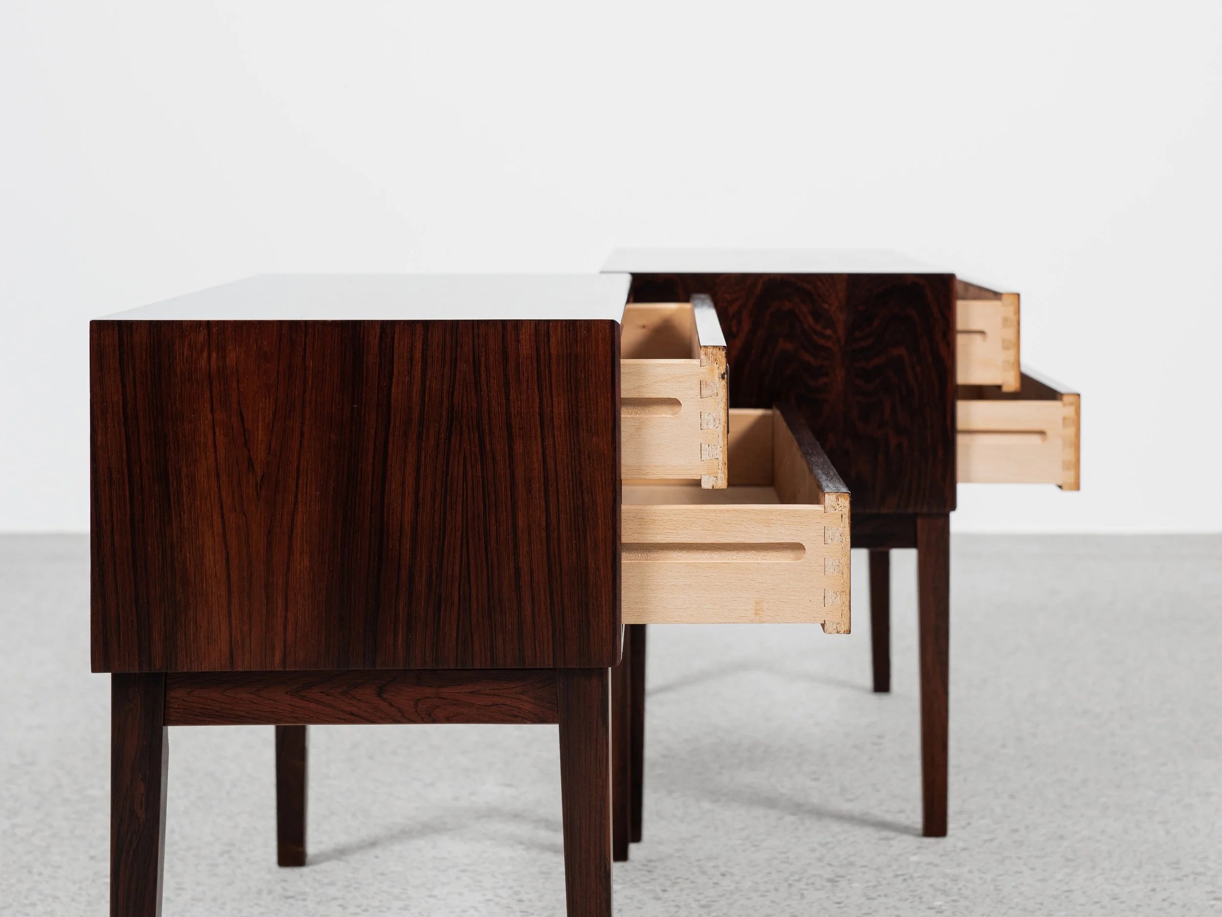 Set_of_2_Midcentury_chests_in_rosewood_1960s