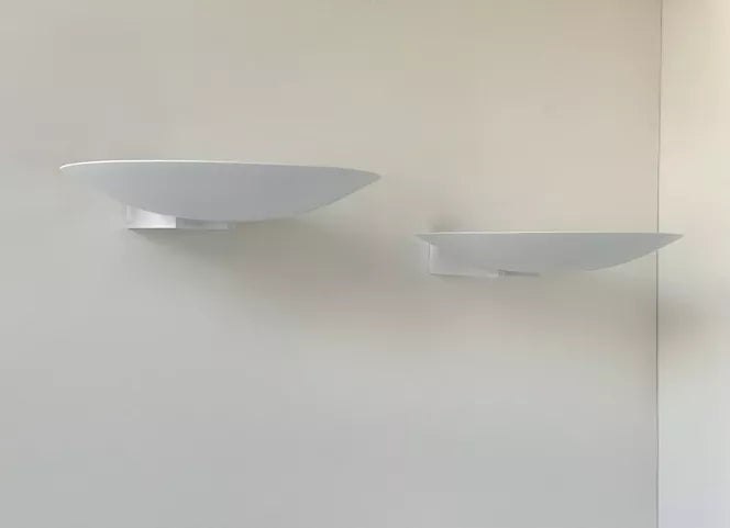 Set_of_2_Modernist_White_Lacquered_Metal_Wall_Sconces_by_Disderot,_France_1970s