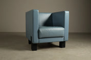 Set_of_2_Moji_Armchairs_by_Shigeru_Uchida_for_Poltrona_Frau