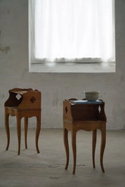 Set_of_2_Nightstands_in_Nutwood_in_Danish_Modern,_1940s