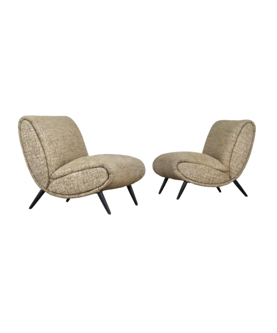Set_of_2_Norman_Bel_Geddes_lounge_chairs_in_birch_wood_&_original_wool_fabric,_1950s
