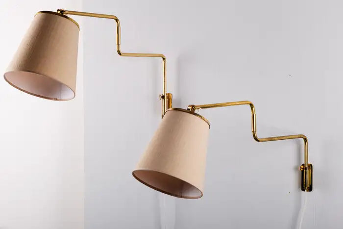 Set_of_2_Paavo_Tynell_Brass_Wall_Sconces_Model_9414_for_Taito_Oy,_1950s,_Finland