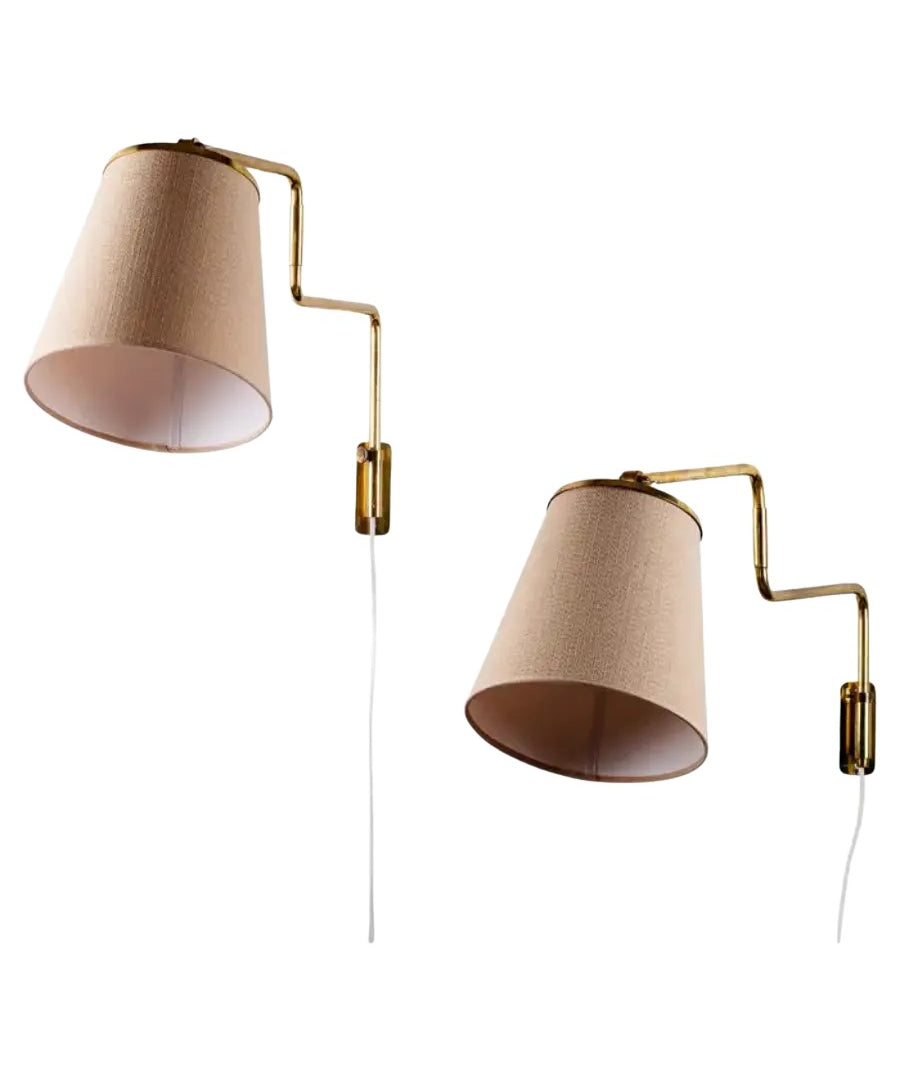 Set_of_2_Paavo_Tynell_Brass_Wall_Sconces_Model_9414_for_Taito_Oy,_1950s,_Finland