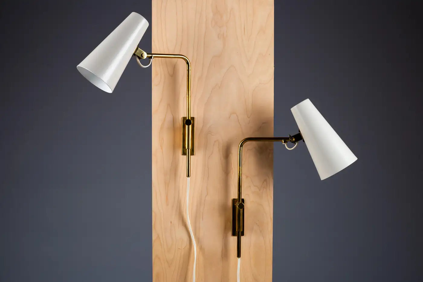 Set_of_2_Paavo_Tynell_Wall_Sconces_Model_9459_for_Idman_Oy,_1950s,_Finland