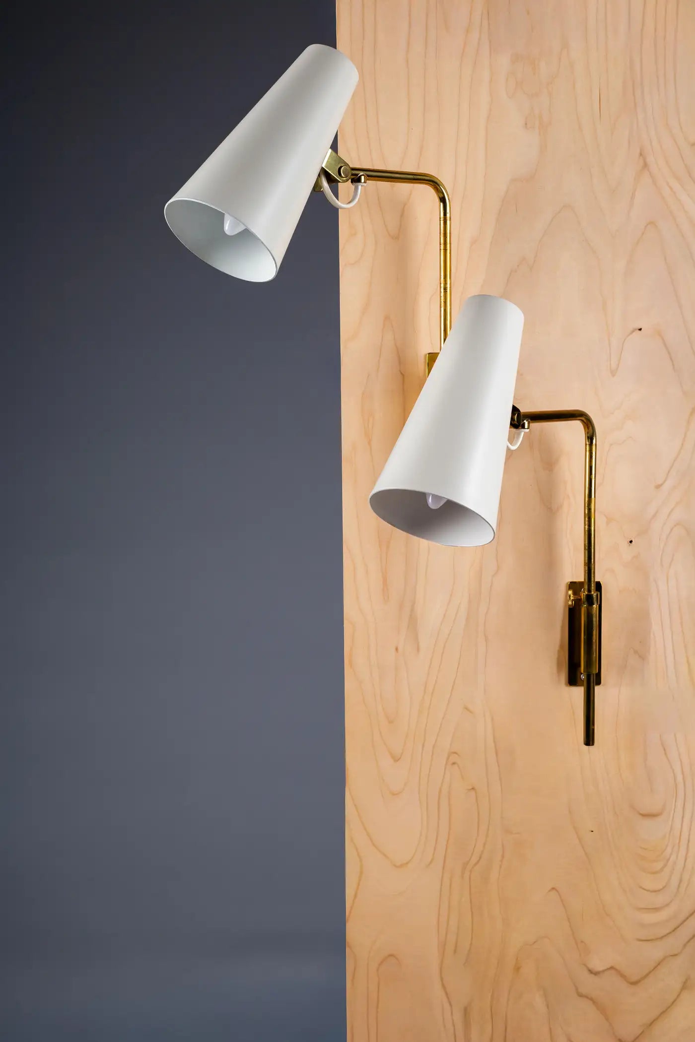 Set_of_2_Paavo_Tynell_Wall_Sconces_Model_9459_for_Idman_Oy,_1950s,_Finland