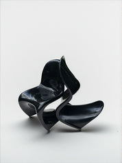Set_of_2_Panton_Verner_Fibreglass_S_Chairs_in_Black_for_Herman_Miller,_W._Germany_1971