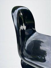 Set_of_2_Panton_Verner_Fibreglass_S_Chairs_in_Black_for_Herman_Miller,_W._Germany_1971