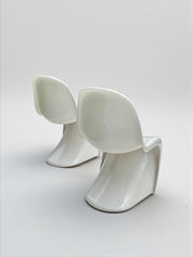 Set_of_2_Panton_Verner_Fibreglass_S_Chairs_in_White_for_Herman_Miller,_W._Germany_1973