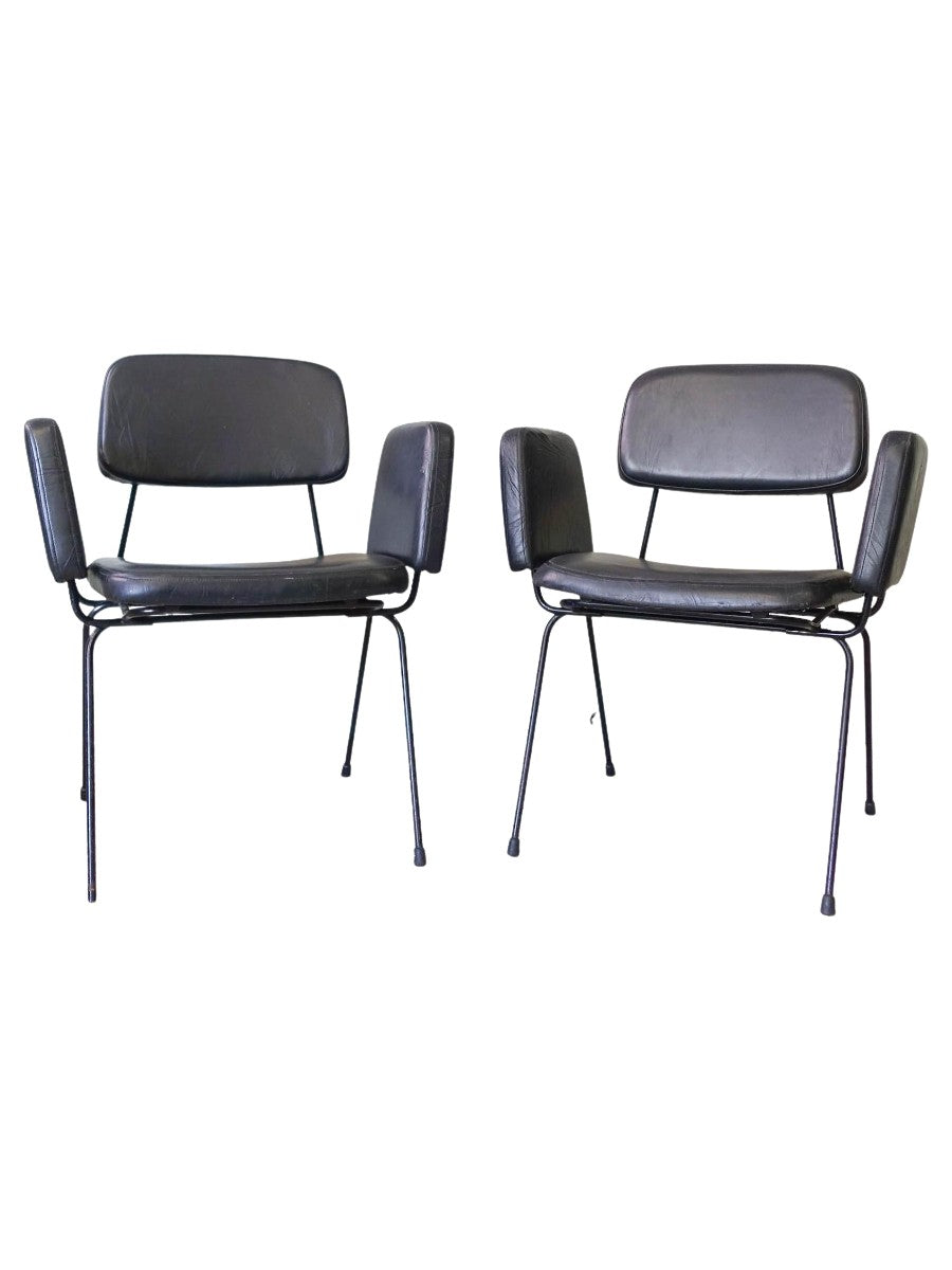 Set_of_2_Prestígio_Line_Armchairs_by_Daciano_da_Costa_for_Metalúrgica_da_Longra,_1960s