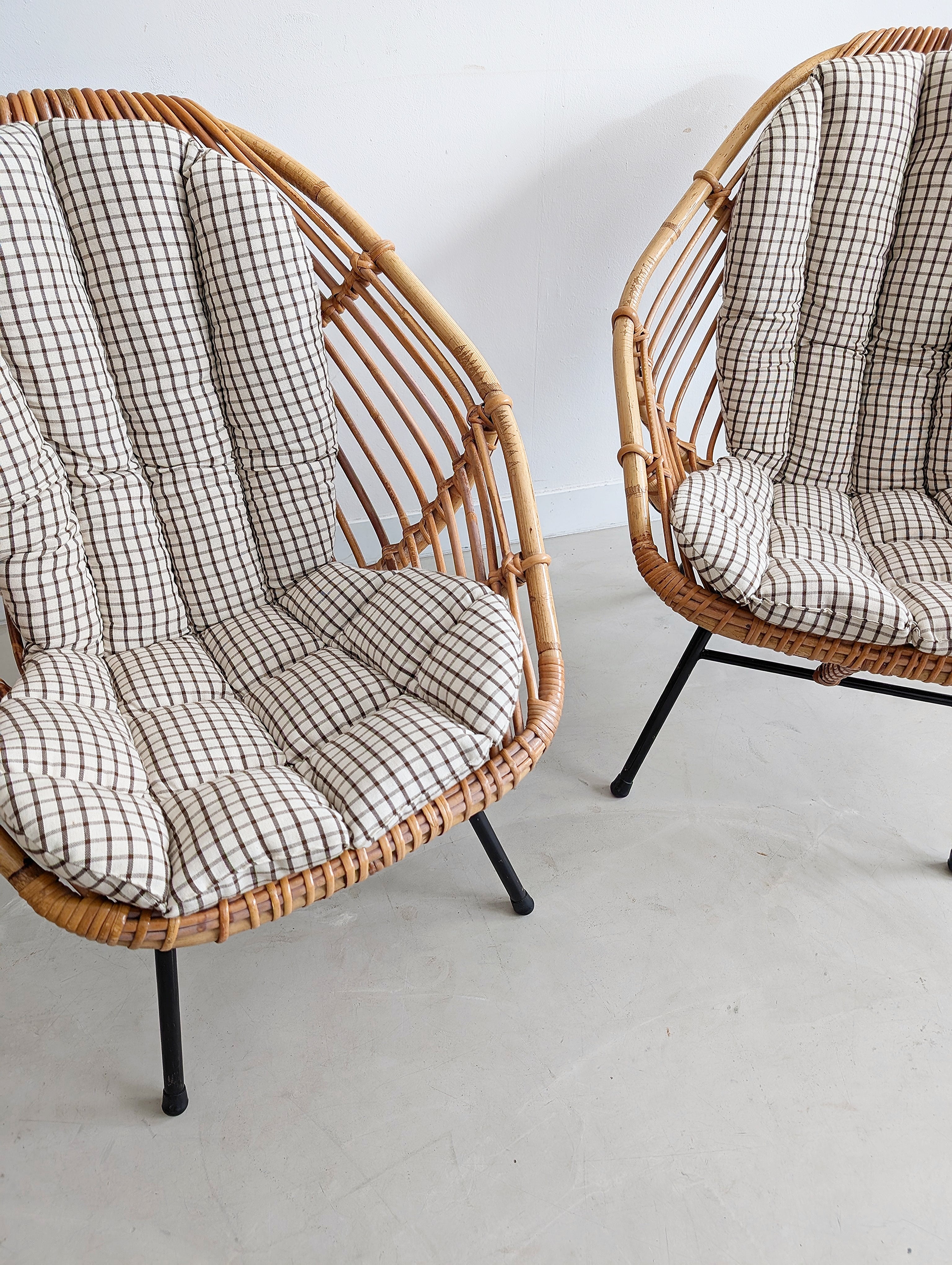 Set_of_2_Mid-Century_Rattan_Lounge_Chairs_in_the_Style_of_Rohé_Noordwolde,_1960s