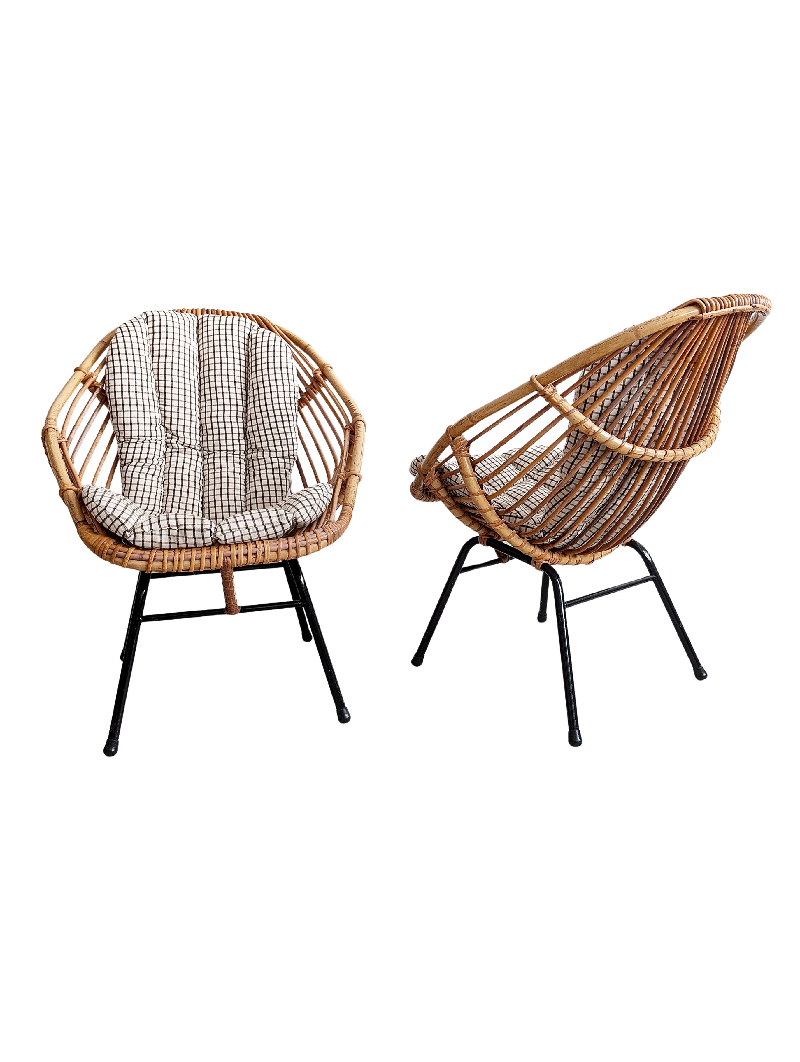 Set_of_2_Mid-Century_Rattan_Lounge_Chairs_in_the_Style_of_Rohé_Noordwolde,_1960s