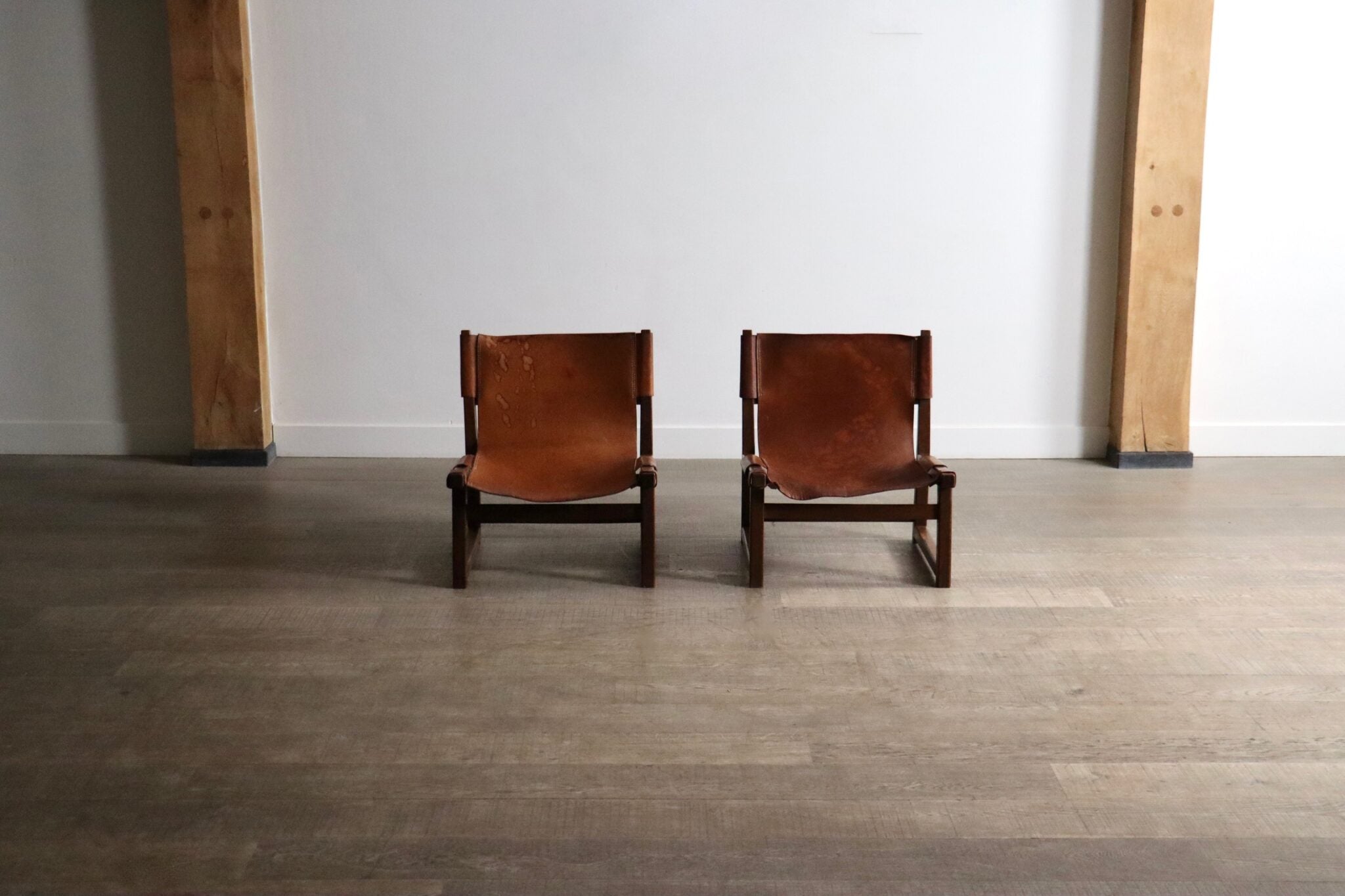 Set_of_2_Riaza_Lounge_Chairs_by_Paco_Muñoz_for_Darro_Gallery,_Cognac_Leather_Spanish_Modern,_1960s