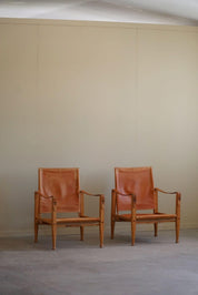 Set_of_2_Safari_Chairs_in_Ash_&_Leather,_Rud._Rasmussen,_Kaare_Klint,_1960s