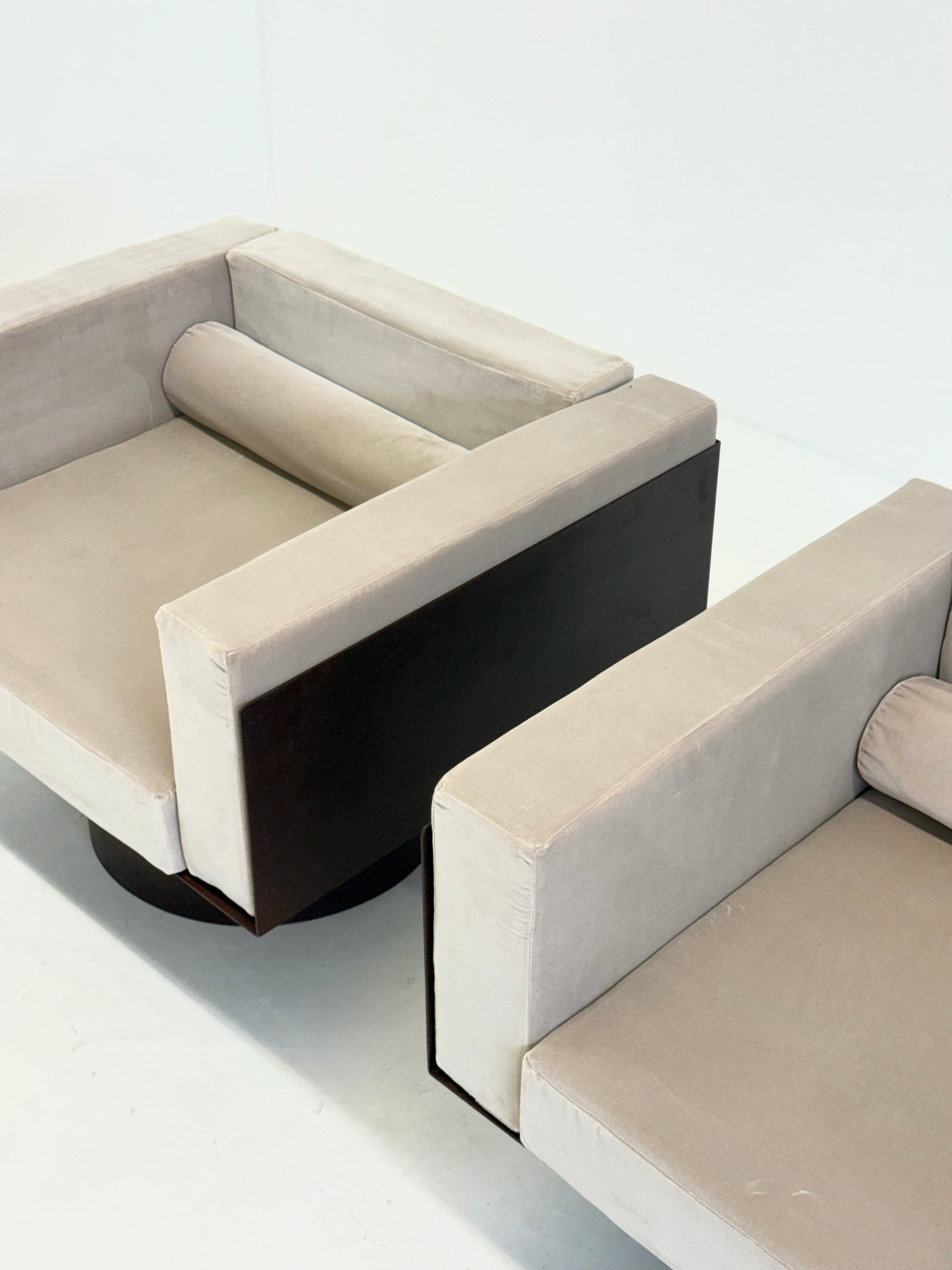 1970s_Brutalist_Velvet_Lounge_Chairs,_Italy