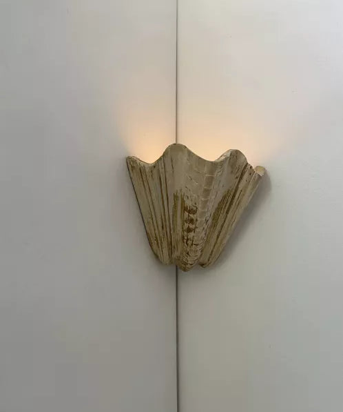 Set_of_2_Shell_Wall_Sconces_in_Patinated_Plaster,_France_1940s