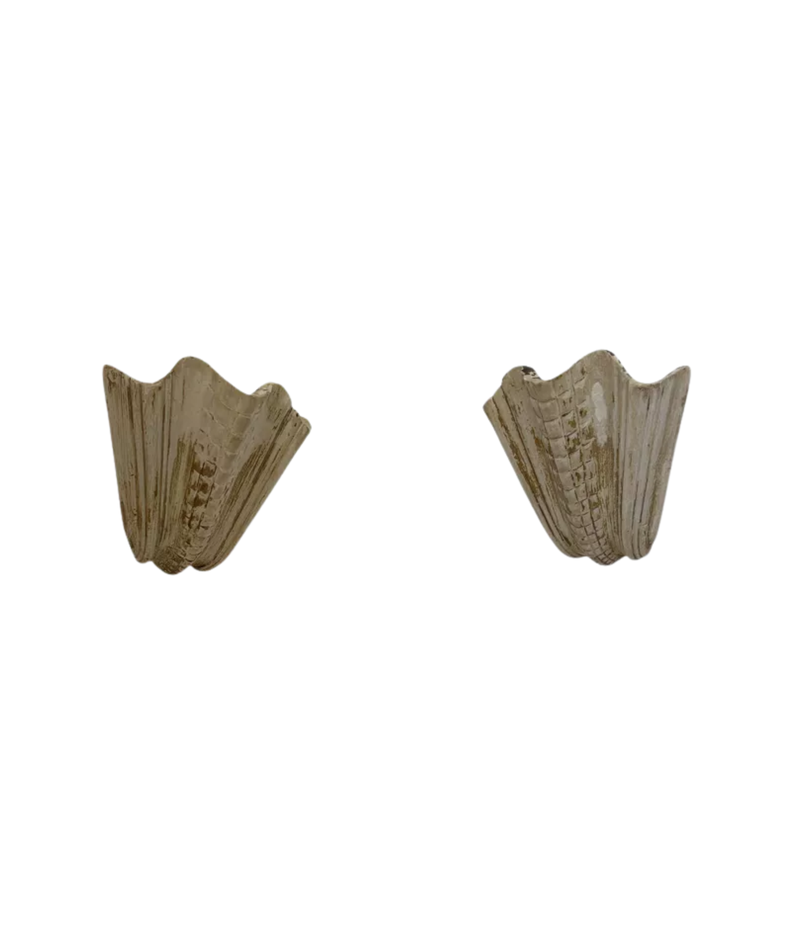Set_of_2_Shell_Wall_Sconces_in_Patinated_Plaster,_France_1940s