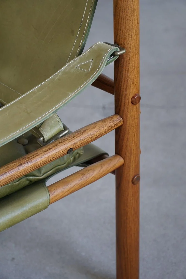 Set_of_2_Sirocco_Safari_Chairs_in_Rosewood_&_Green_Leather_by_Arne_Norell,_Ab_Aneby,_1960s