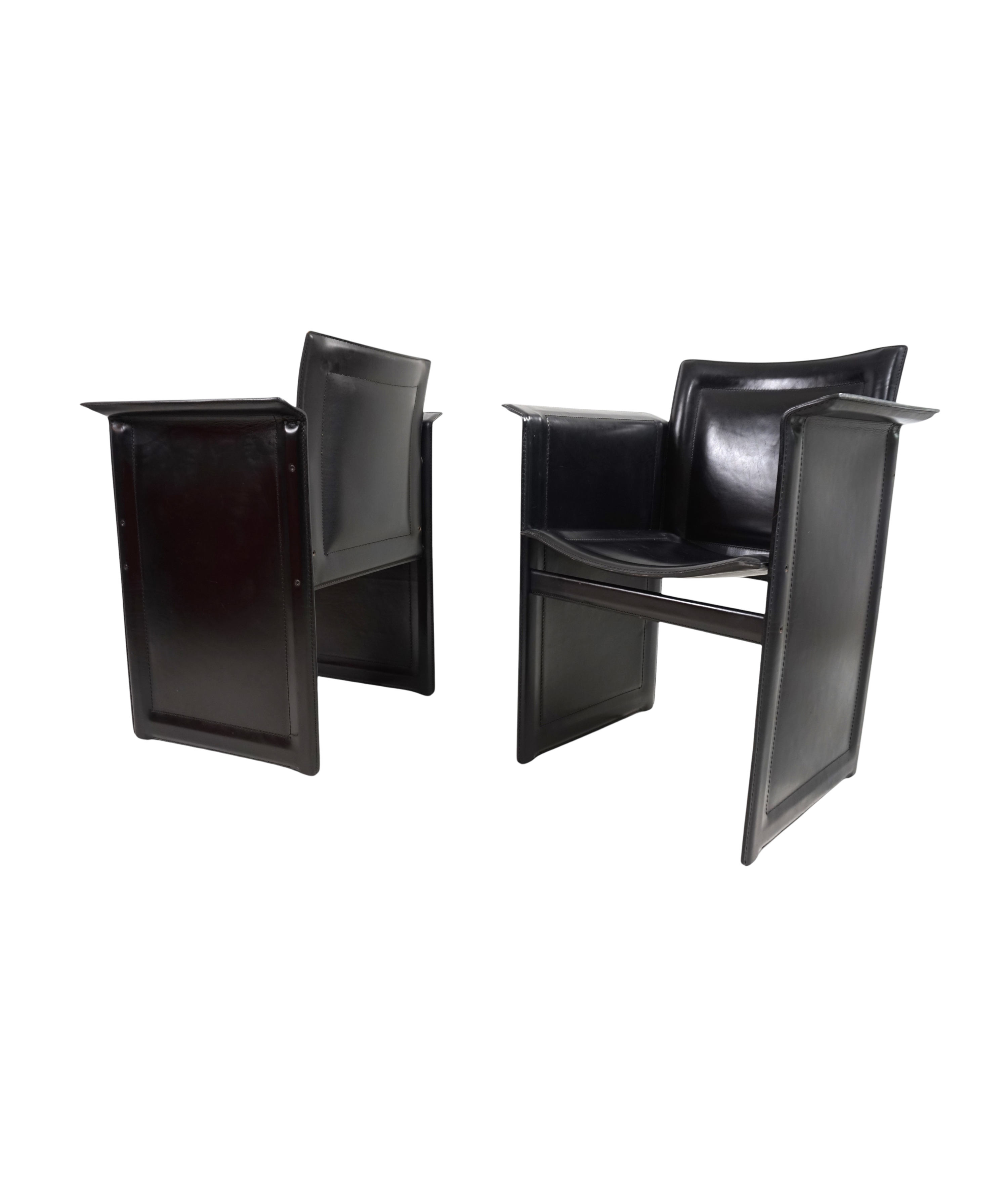 Set_of_2_Solaria_Lounge_Chairs_by_Tito_Agnoli_for_Arrben_in_Black_Saddle_Leather,_Italy_1970s
