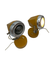 Set_of_2_Space_Age_Table_Lamps_Attributed_to_Reggiani,_Mustard_Yellow_Metal_Spotlights,_Italian_Design,_1970s